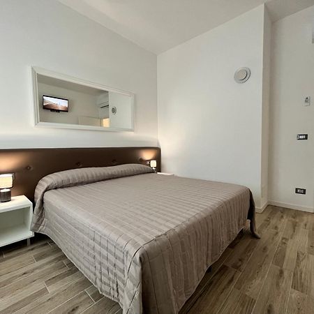 Residenza Al Sogno - On Lake Garda Cavaion Veronese Exterior foto