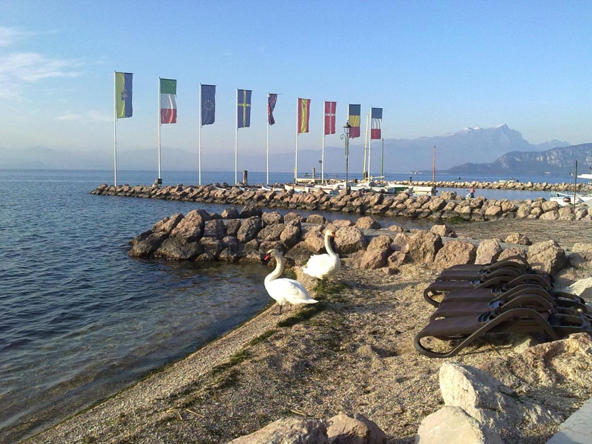 Residenza Al Sogno - On Lake Garda Cavaion Veronese Exterior foto
